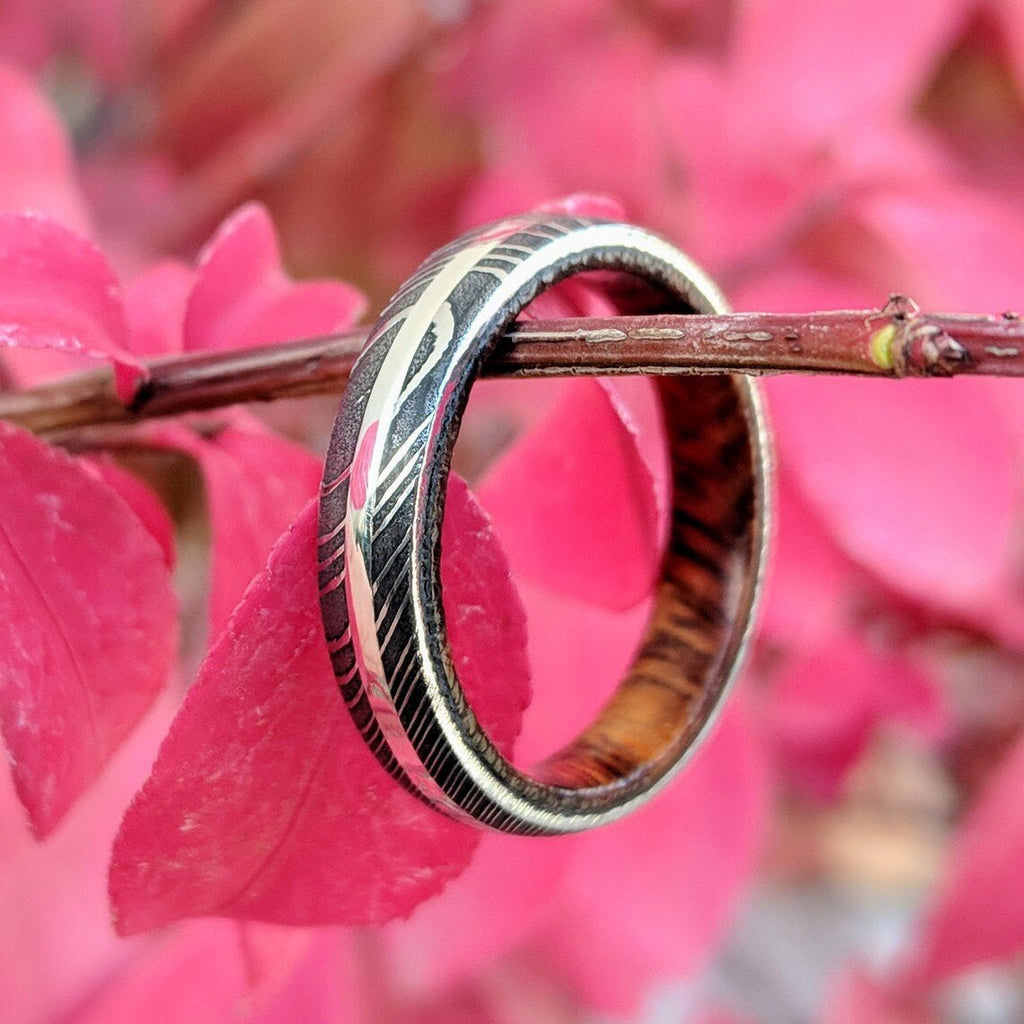 4mm 14k White Gold Damascus Steel Ring with Arizona Ironwood Sleeve