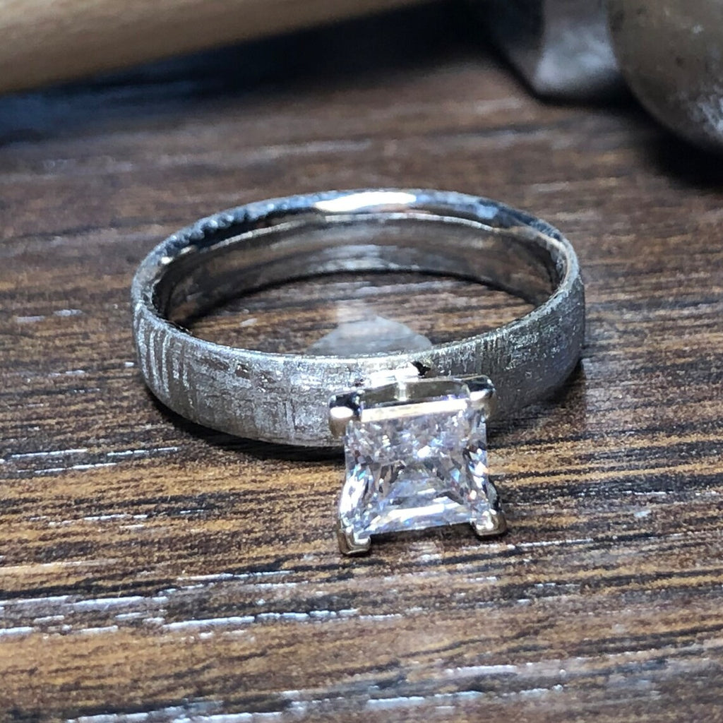 14K White Gold Peridot and Meteorite Engagement Ring – Origin Jewelry